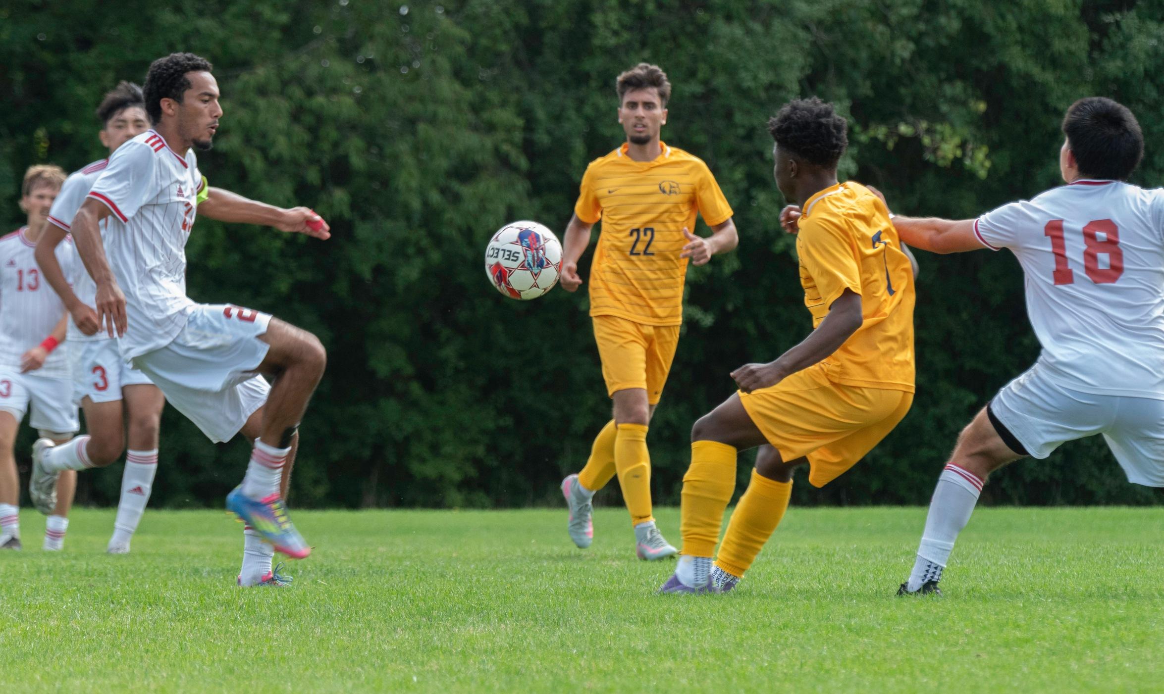 RVC holds off Chiefs