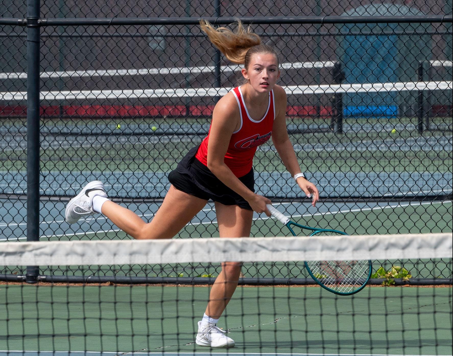 Chiefs Tennis falls to Lake County