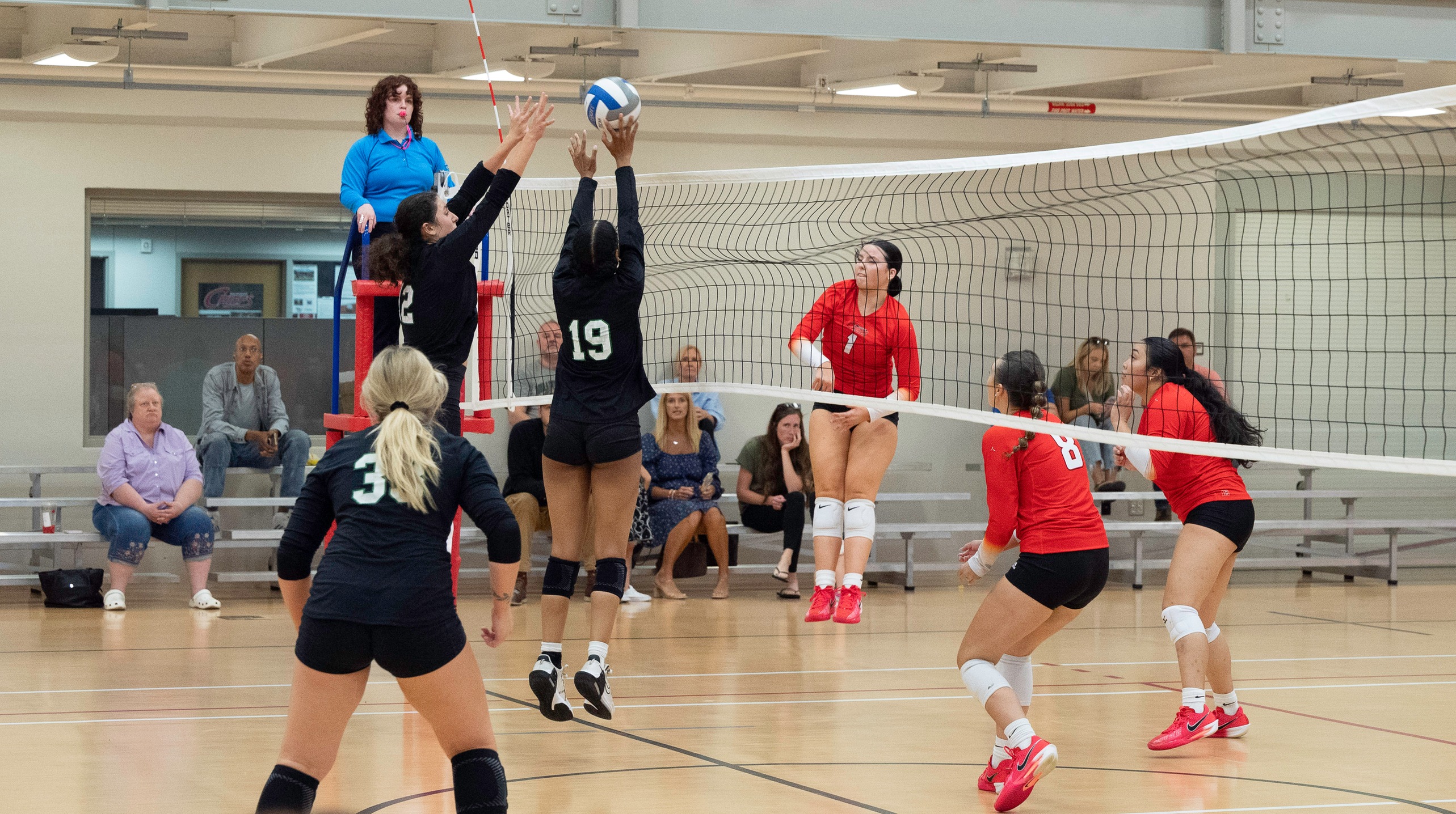 Cyclones upset Chiefs in ISCC action